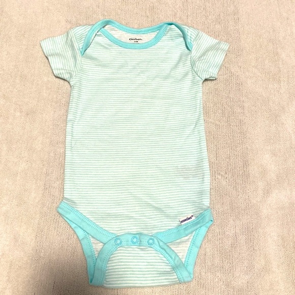 Set of 5 Gerber Short Sleeve Onesies Giraffe Moon Star Stripe Triangle, 3-6m - Picture 6 of 8